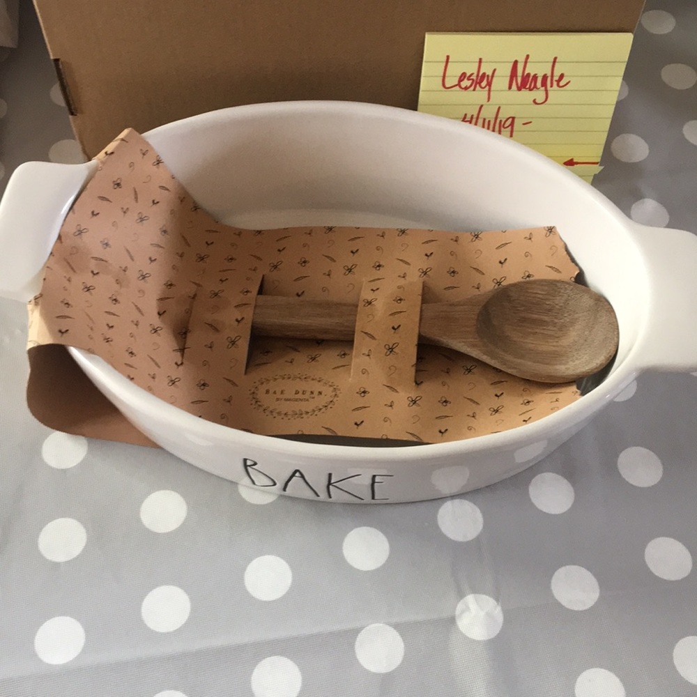Rae Dunn Bake w/wooden spoon